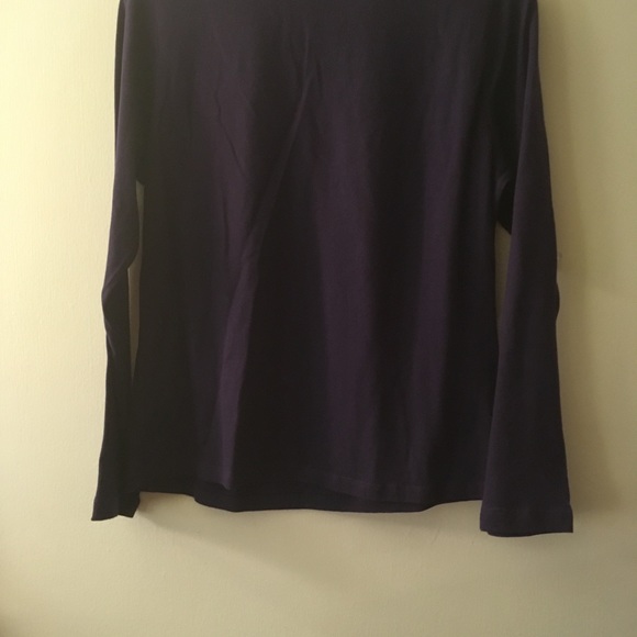 Long sleeved top with beaded neckline. - Picture 2 of 2
